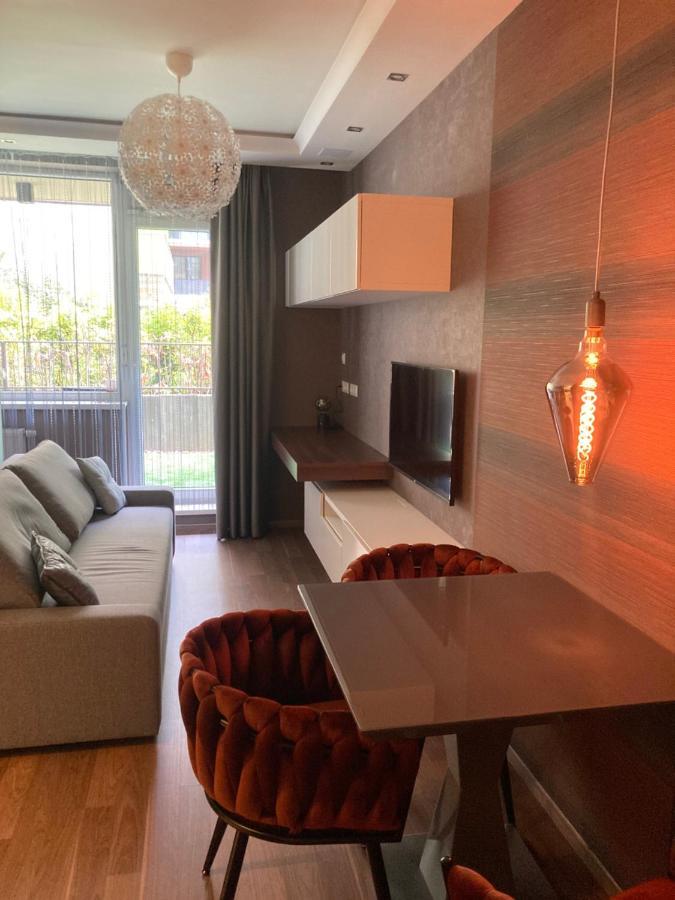 Corvin Luxury White Apartment บูดาเปสต์ ภายนอก รูปภาพ
